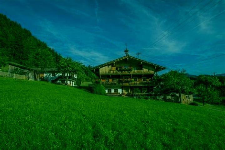 Maya, 22 — Escort in Reith im Alpbachtal, Austria