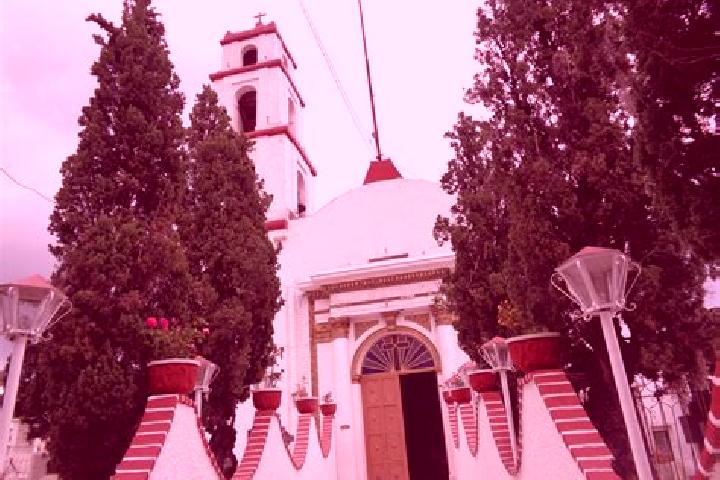 Maya, 22 — Escort in Santiago Zacualuca, Mexico