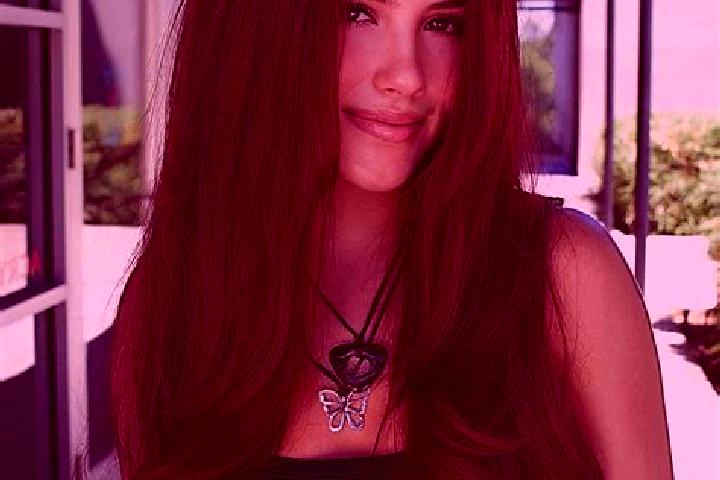 Maya, 23, a auburn dark-eyed indian companion based in Mariol. Offering Striptease, Roleplay, Massage. Available for incall and outcall, day and evening dates.
