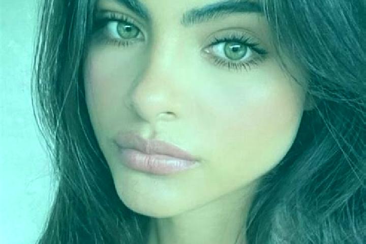 Maya, 23, a black green-eyed indian companion based in Ilowa. Offering Prostate Massage, Deep French Kissing, Party Girl. Available for incall and outcall, d...