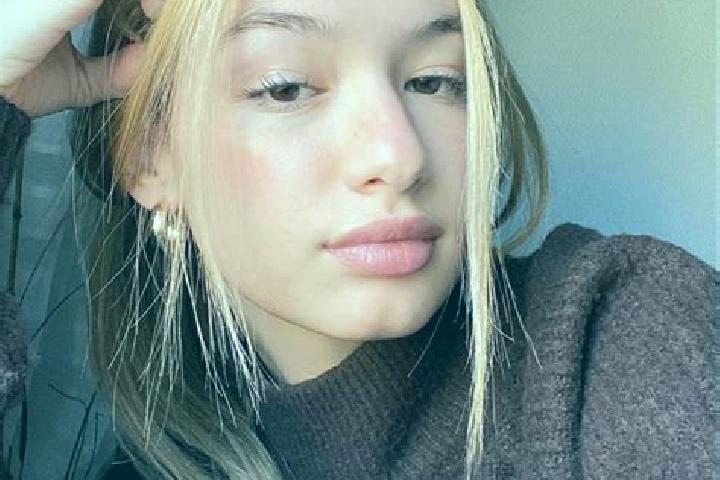 Maya, 23, a blonde brown-eyed caucasian companion based in Akkistau. Offering Massage, Couples, Prostate Massage. Available for incall and outcall, overnight...