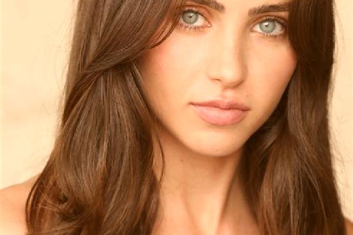 Maya, 23, a brunette brown-eyed latina companion based in San Bonifacio. Offering Girlfriend Experience, Overnight, Roleplay. Available for incall and outcal...