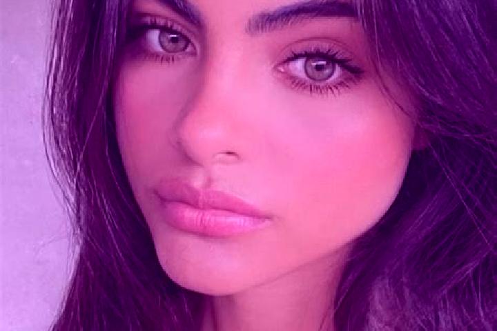 Maya, 23, a brunette green-eyed latina companion based in Hounsfield Heights/Briar Hill. Offering GFE, Duos, Girlfriend Experience. Available for incall and ...