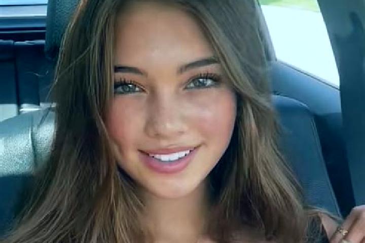 Maya, 23, a brunette grey-eyed caucasian companion based in Petid. Offering 69, Domination, Erotic Massage. Available for incall and outcall, day and evening...