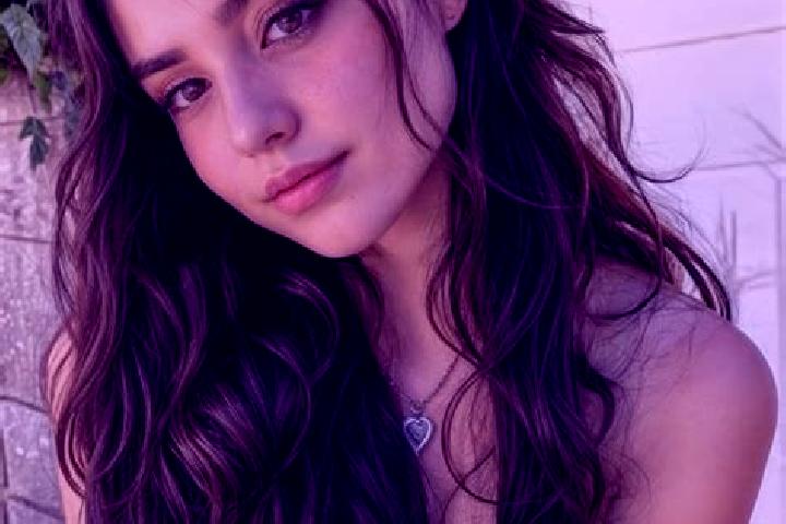 Maya, 23, a chestnut hazel-eyed european companion based in Gonnosfanadiga. Offering Tantra, Travel Companion, Domination, Deep French Kissing, 69. Available...