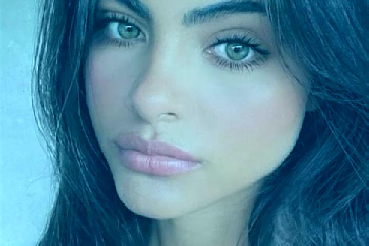 Maya, 23, a dark blonde green-eyed indian companion based in Ebrahim Sami . Offering CIM, Deep French Kissing, Dinner Date, Overnight, Fetish. Available for ...
