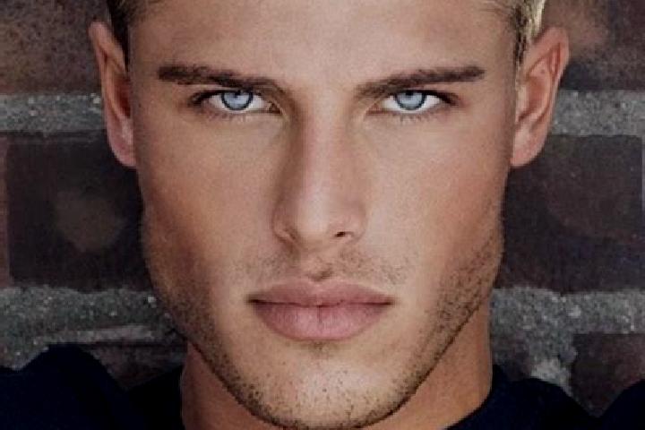 Maya, 23, a dark blonde grey-eyed caucasian companion based in Ziguinchor. Offering Domination, Couples, Travel Companion, GFE. Available for incall and outc...
