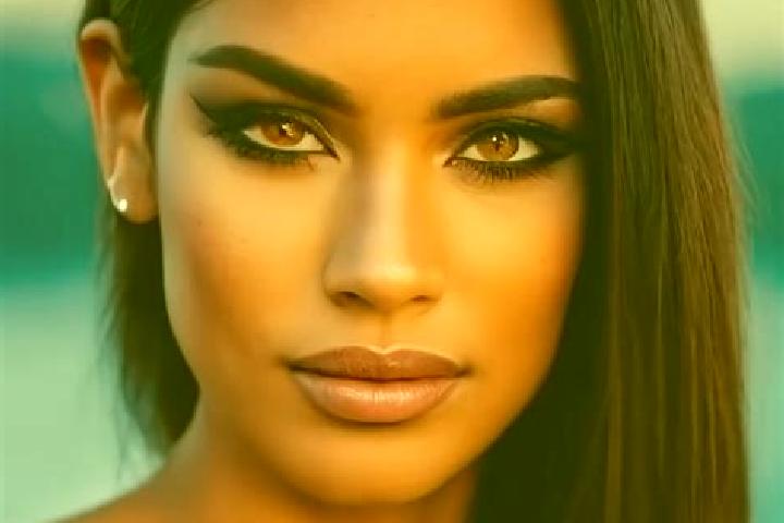 Maya, 23, a red green-eyed latina companion based in Abwinden. Offering Dinner Date, Prostate Massage, GFE. Available for incall and outcall, day and evening...