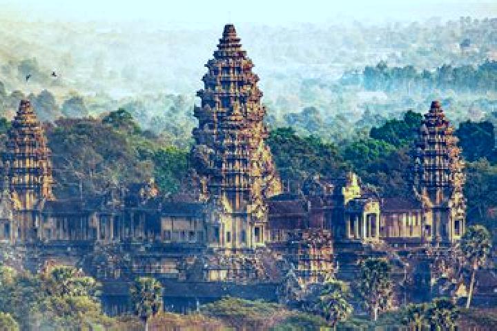 Maya, 23 — Escort in Angkor Angk, Cambodia