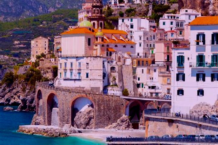 Maya, 23 — Escort in Buti, Italy