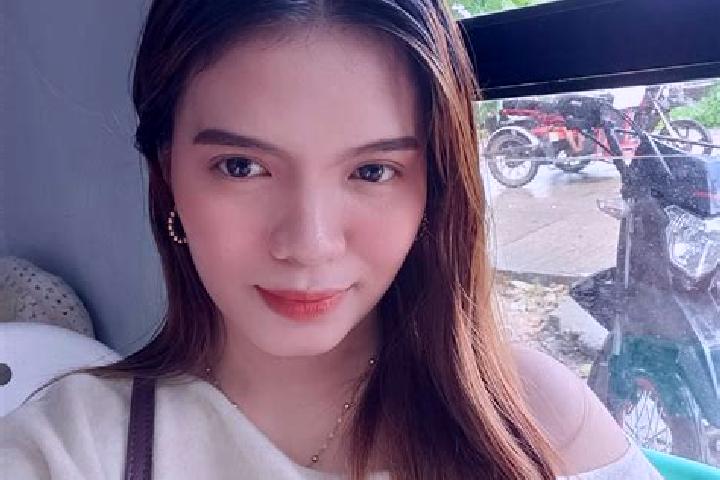 Maya, 23 — Escort in Maypangdan, Philippines
