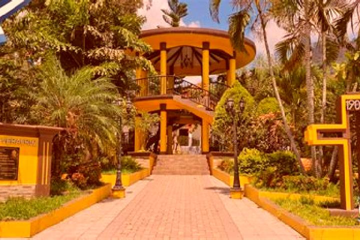 Maya, 23 — Escort in Veracruz, Honduras