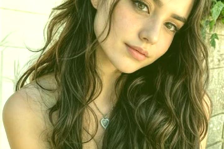 Maya, 24, a brunette hazel-eyed middle eastern companion based in Cacapava. Offering Deep French Kissing, Couples, Tantra. Available for incall and outcall, ...
