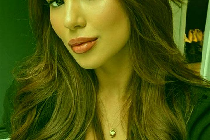 Maya, 24, a chestnut brown-eyed latina companion based in Wewak. Offering CIM, Prostate Massage, 69, Domination. Available for incall and outcall, day and ev...