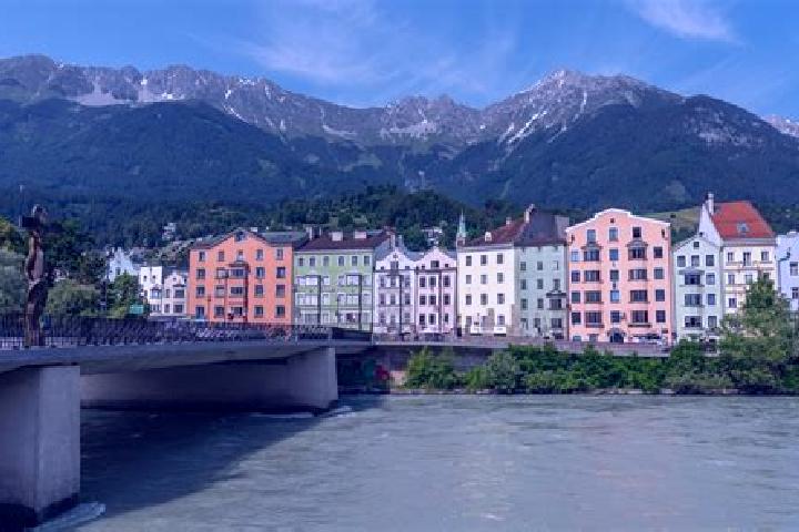 Maya, 24 — Escort in Ausserweg, Austria