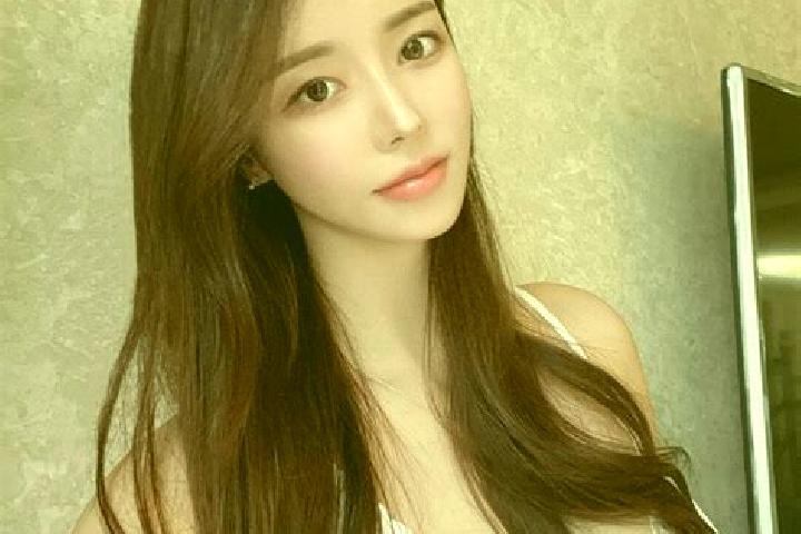 Maya, 24 — Escort in Cheban, China