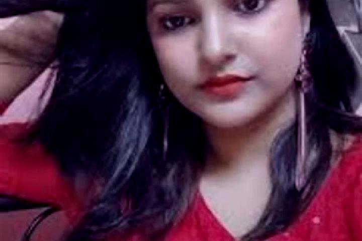 Maya, 24 — Escort in Kanpur, India