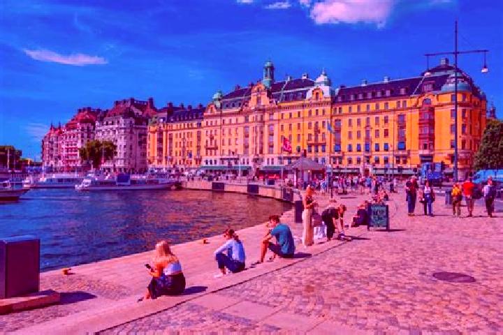 Maya, 24 — Escort in Lerdala, Sweden