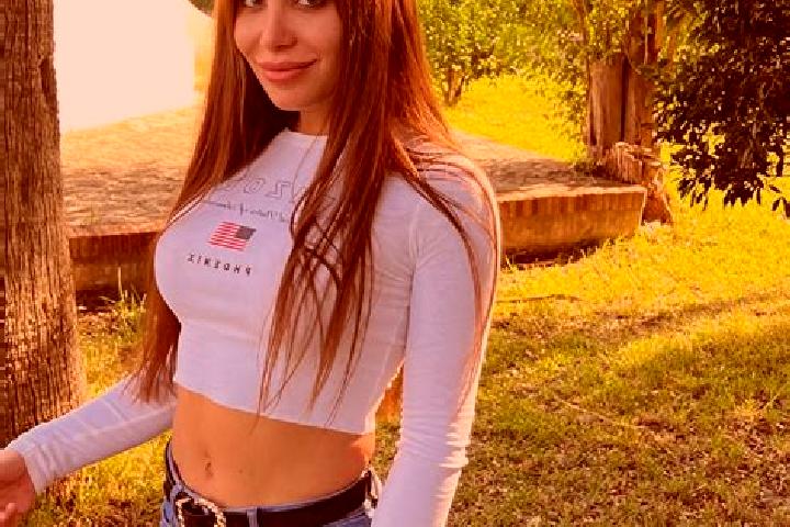 Maya, 24 — Escort in Requena, Spain