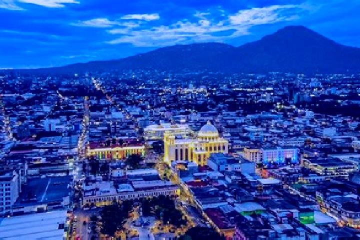 Maya, 24 — Escort in San Salvador, Mexico