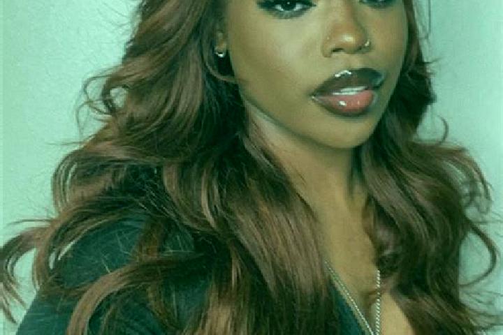 Maya, 25, a auburn amber-eyed ebony companion based in Neuvy-Sautour. Offering Dinner Date, Overnight, Tantra. Available for incall and outcall, day and even...