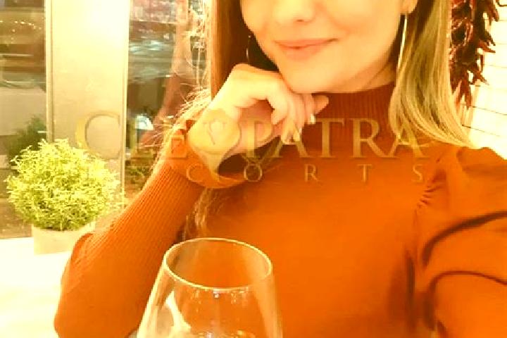 Maya, 25, a blonde amber-eyed middle eastern companion based in Capivari de Baixo. Offering Prostate Massage, Dinner Date, OWO, Party Girl. Available for inc...
