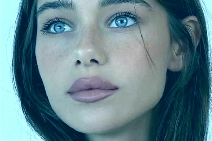 Maya, 25, a brunette brown-eyed mediterranean companion based in Sambelia. Offering A-Level, Party Girl, Tantra. Available for incall and outcall, overnight ...
