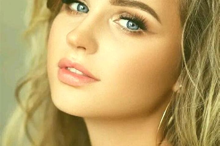 Maya, 25, a dark blonde blue-eyed ebony companion based in Matilla. Offering Duos, CIM, Travel Companion, Party Girl. Available for incall and outcall, overn...