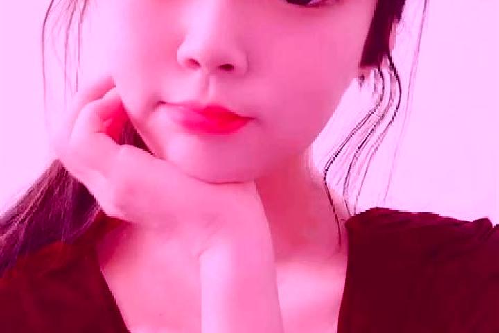 Maya, 25, a red dark-eyed asian companion based in Tamaghzah. Offering A-Level, Fetish, Domination. Available for incall and outcall, day and evening dates.