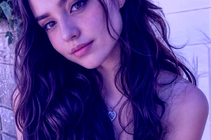 Maya, 25, a red hazel-eyed middle eastern companion based in Shimodate. Offering Erotic Massage, 69, Duos, Couples, Overnight. Available for incall and outca...