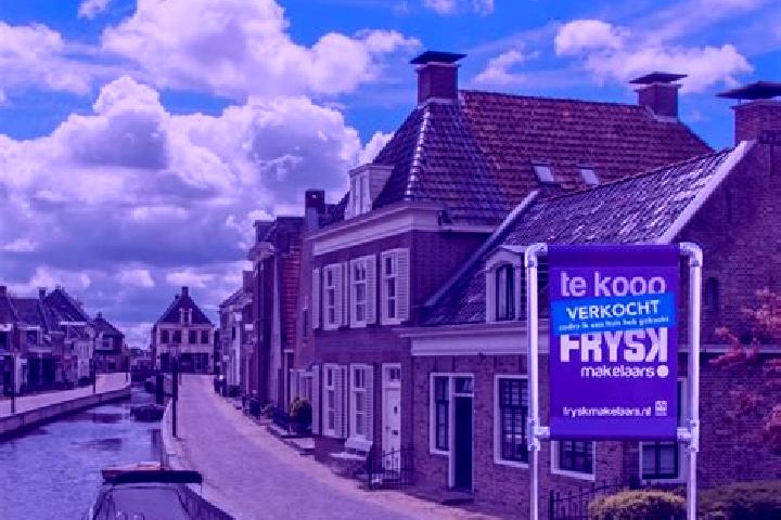 Maya, 25 — Escort in Augustinusga, Netherlands