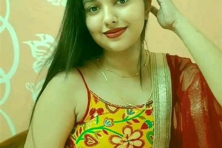 Maya, 25 — Escort in Bhiwani, India