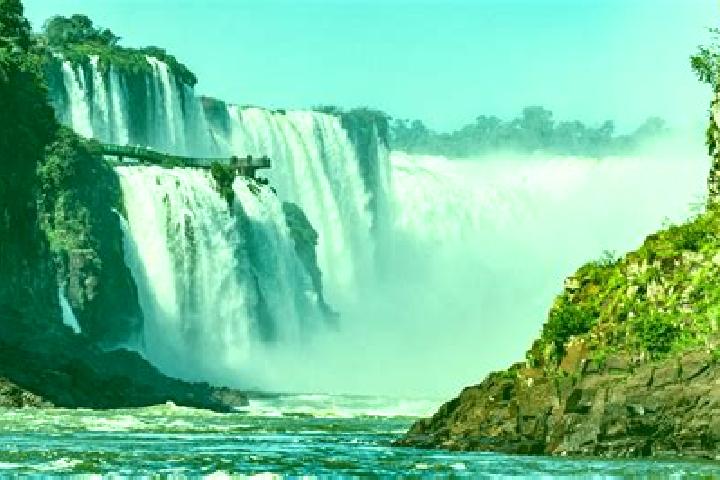 Maya, 25 — Escort in Boa Esperanca do Iguacu, Brazil