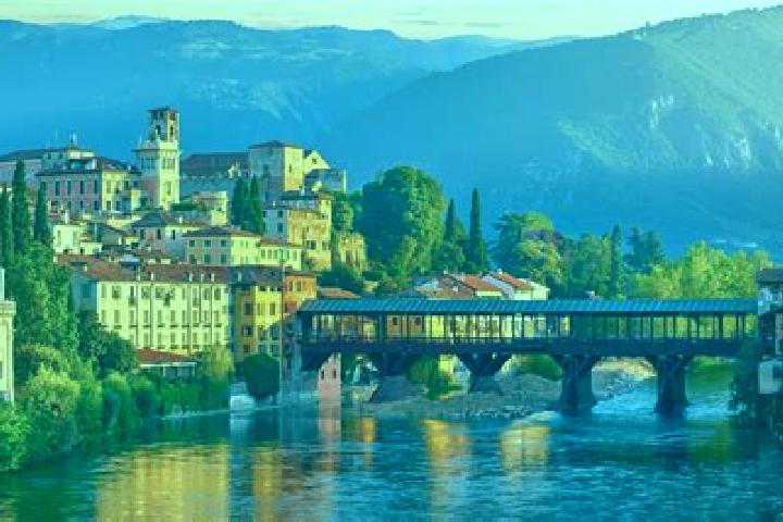 Maya, 25 — Escort in Cismon del Grappa, Italy