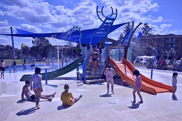 Maya, 25 — Escort in Douglas Park, Australia