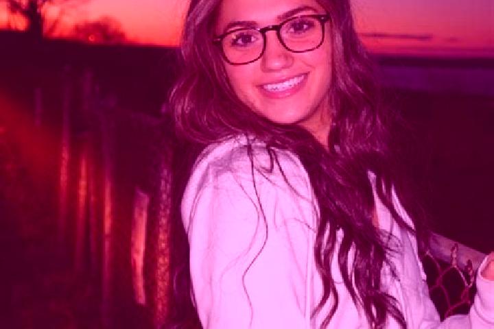 Maya, 25 — Escort in Greenvale, United States