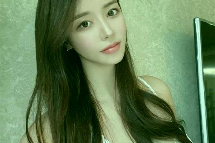Maya, 25 — Escort in Taesal-li, South Korea