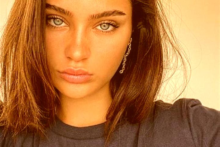 Maya, 26, a brunette blue-eyed indian companion based in Batal noye. Offering BDSM, Party Girl, A-Level. Available for incall and outcall, day and evening da...