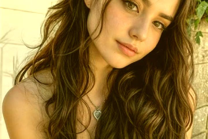 Maya, 26, a brunette hazel-eyed middle eastern companion based in Perekop. Offering Couples, Erotic Massage, A-Level, Duos, Overnight. Available for incall a...