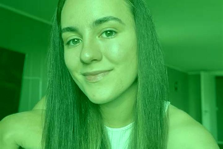Maya, 26 — Escort in Akrehamn, Norway