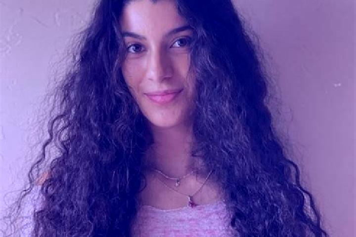 Maya, 26 — Escort in Delafield, United States