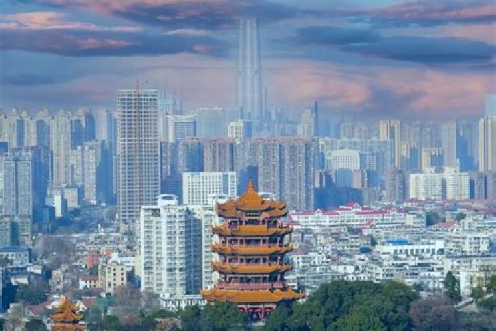 Maya, 26 — Escort in Hubei, China