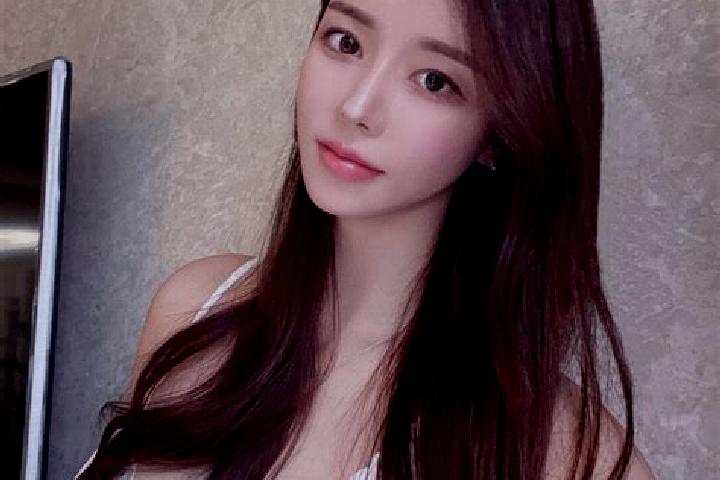 Maya, 26 — Escort in Zhize, China