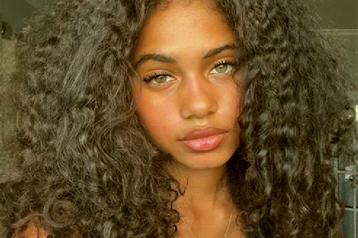 Maya, 27, a black grey-eyed ebony companion based in Mylau. Offering CIM, Couples, 69, Duos. Available for incall and outcall, day and evening dates.