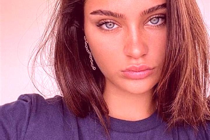 Maya, 27, a brunette blue-eyed caribbean companion based in Herrnbaumgarten. Offering Roleplay, Prostate Massage, Girlfriend Experience, Dinner Date, Massage...