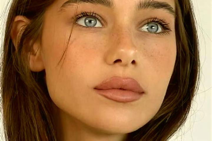 Maya, 27, a brunette brown-eyed mediterranean companion based in Alaior. Offering CIM, GFE, Couples. Available for incall and outcall, overnight bookings ava...