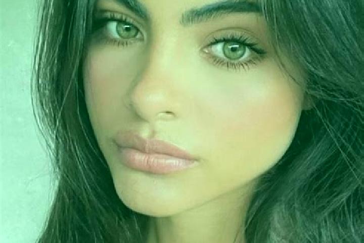 Maya, 27, a brunette dark-eyed european companion based in Yelyzavethradka. Offering Deep French Kissing, Duos, Domination. Available for incall and outcall,...