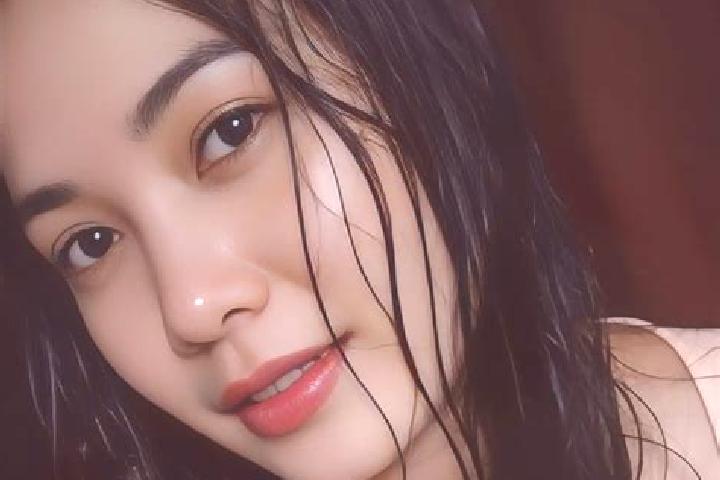 Maya, 27 — Escort in Bulak, Indonesia