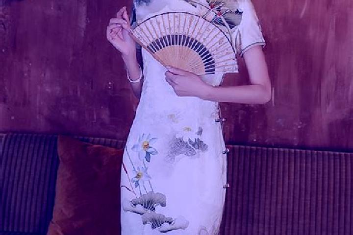 Maya, 27 — Escort in Qiqihar, China