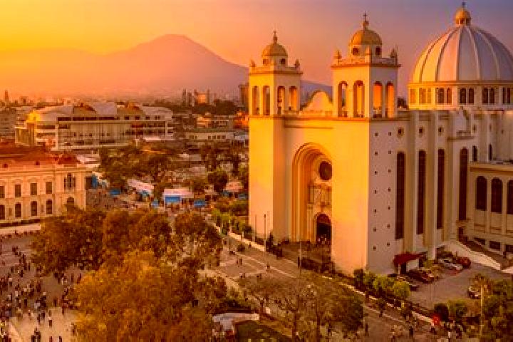 Maya, 27 — Escort in San Salvador, Mexico